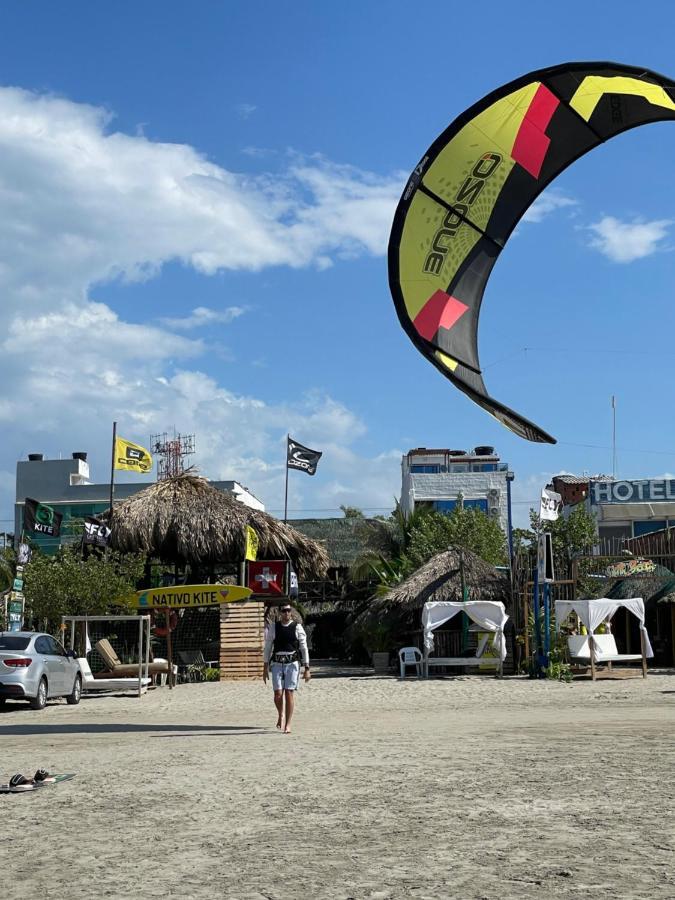 Nativo Kite House Vandrarhem La Boquilla Exteriör bild
